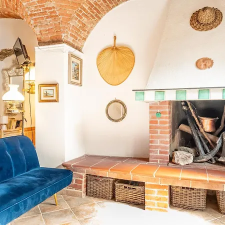 Guesthost - L'oblo - Lovely In Appartamento La Spezia